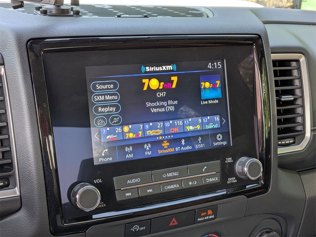 2024 Nissan Frontier SV photo 16