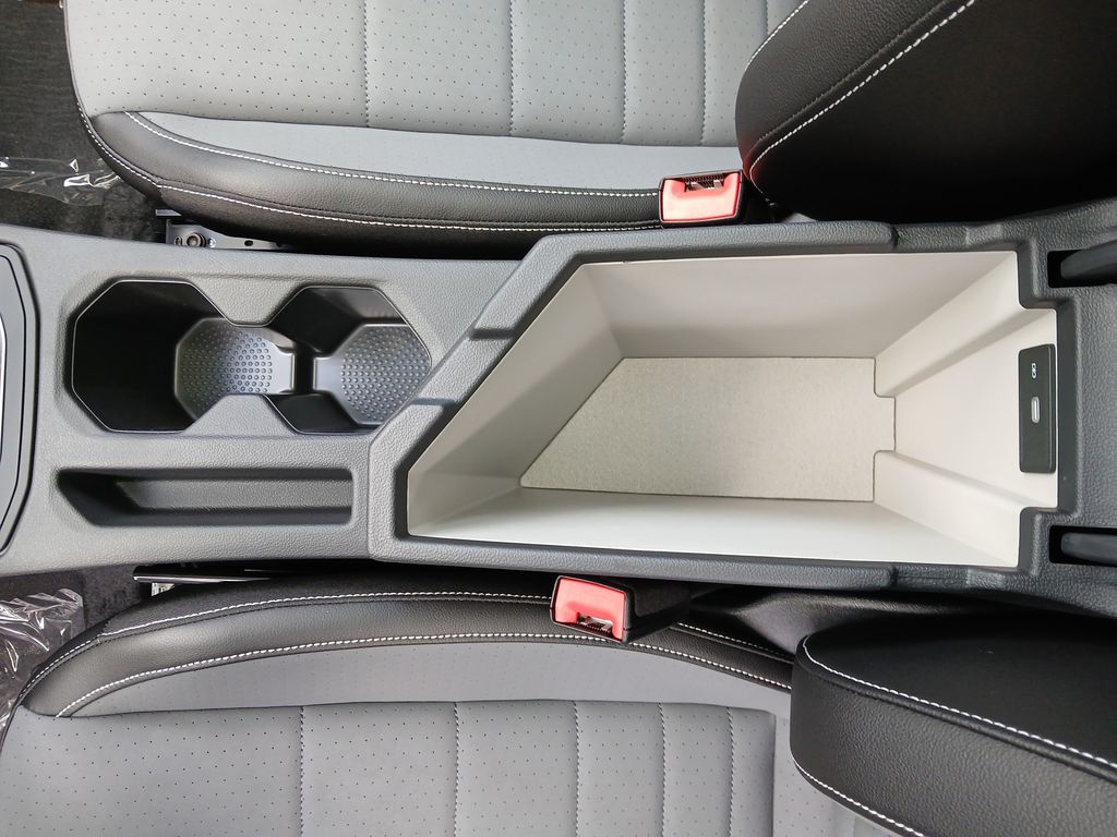 2025 Volkswagen Jetta 1.5T SE photo 24