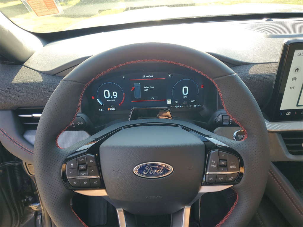 2025 Ford Explorer ST-Line photo 10