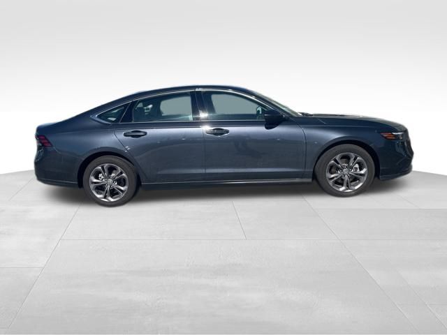2023 Honda Accord EX photo 2