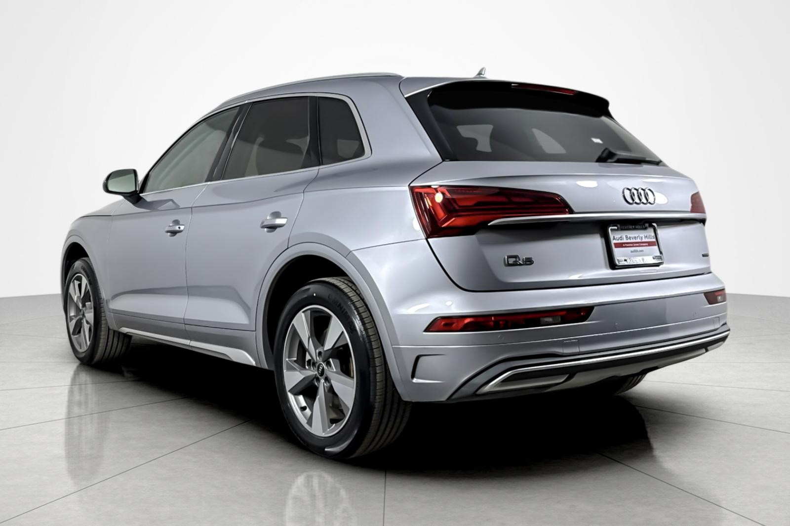 2023 Audi Q5 Premium Plus 40 TFSI photo 3