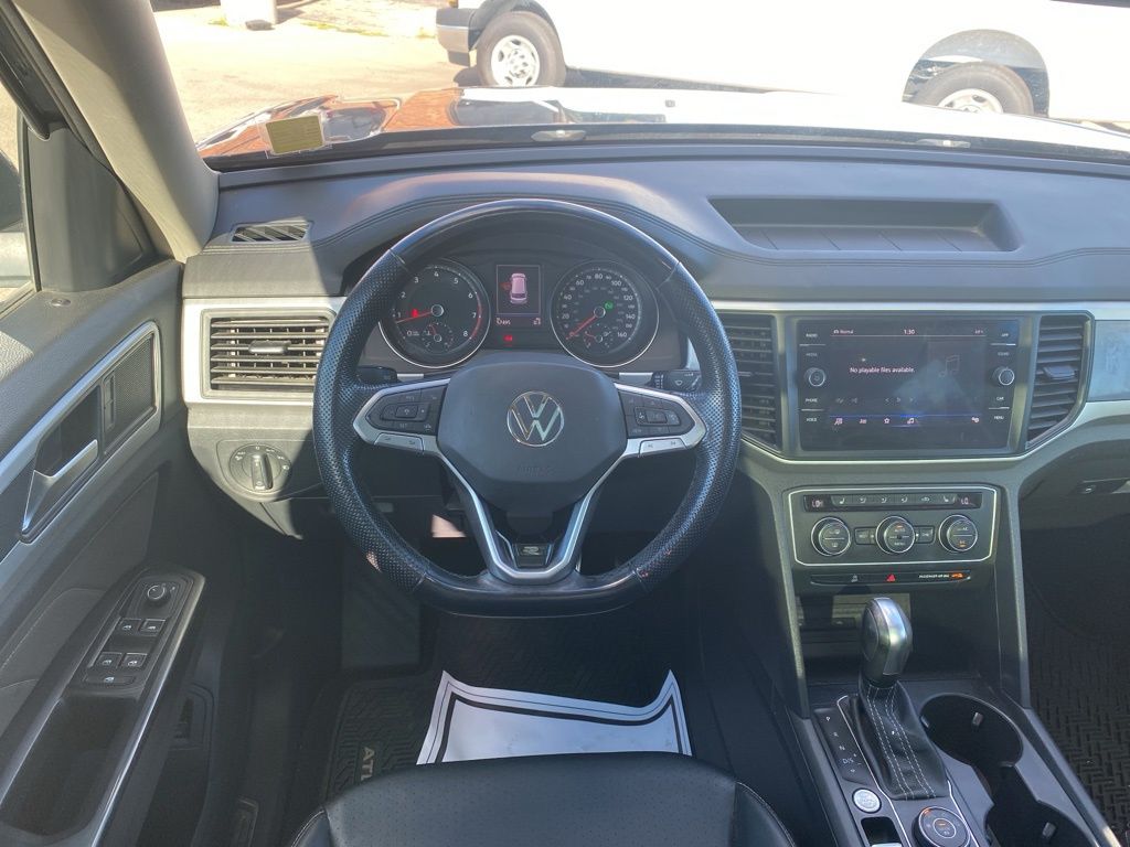 2021 Volkswagen Atlas V6 SE Technology R-Line photo 11