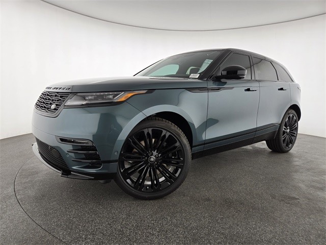 2026 Land Rover Range Rover Velar Dynamic SE's photo