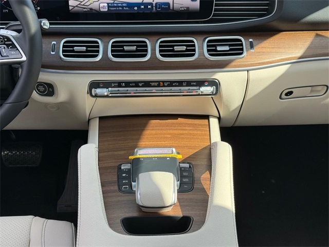 2025 Mercedes Benz GLE 450 4MATIC photo 10