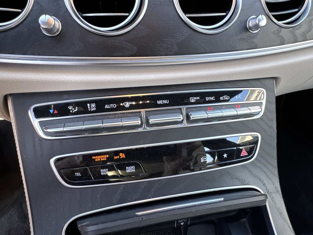 2022 Mercedes Benz E 350 4MATIC photo 21