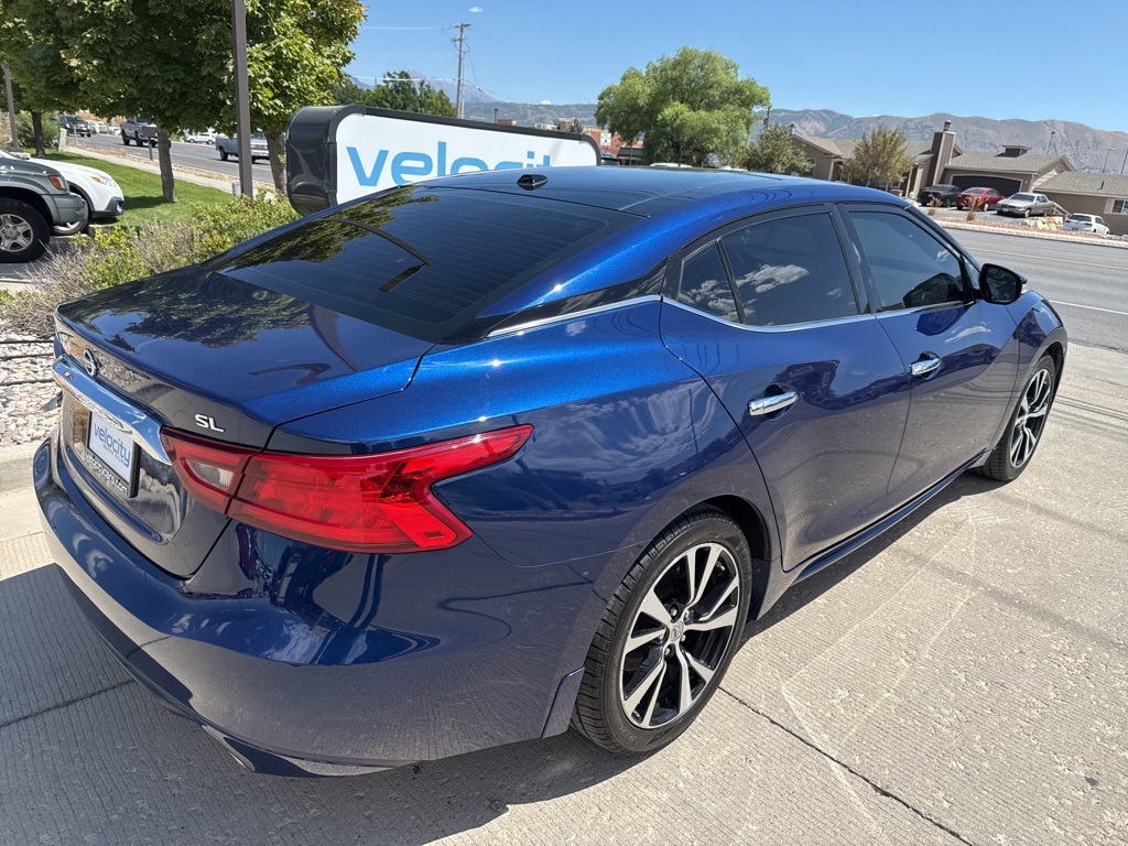 2018 Nissan Maxima SL photo 3