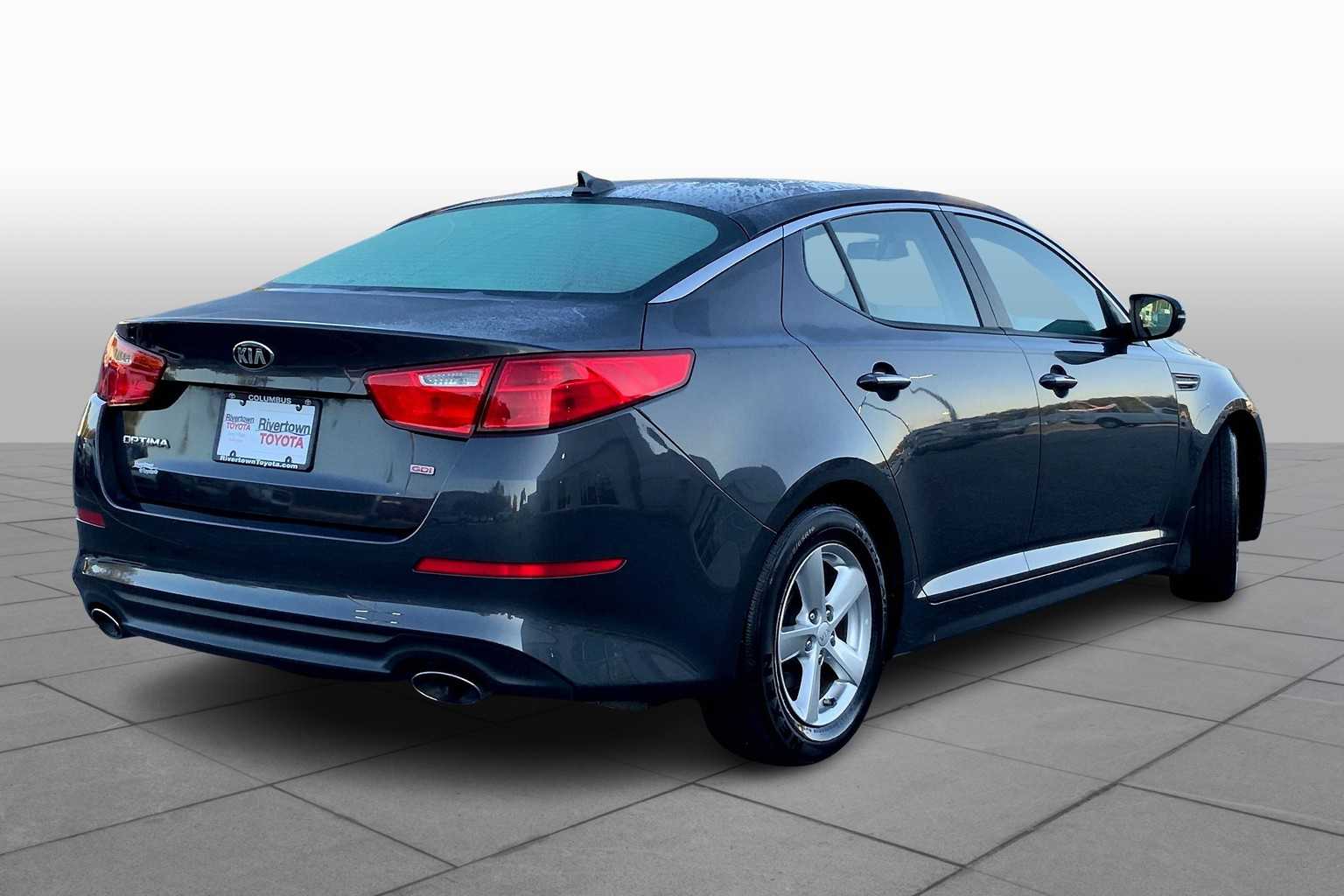 2015 Kia Optima LX photo 12