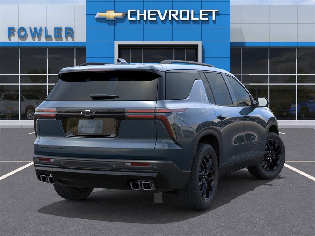 2026 Chevrolet Traverse photo 2