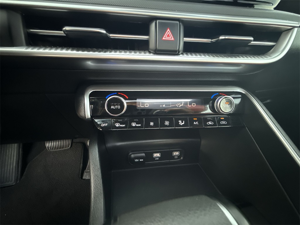 2024 Kia K5 GT-Line photo 16