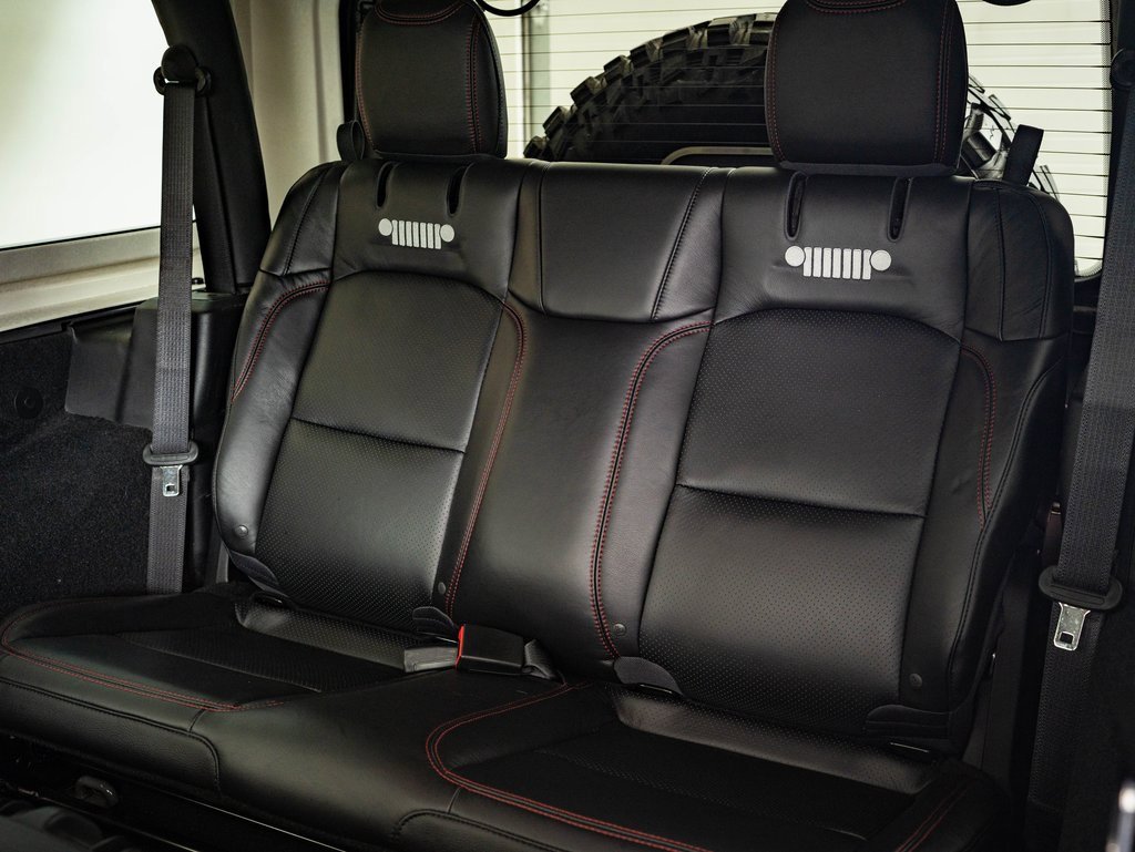 2022 Jeep Wrangler Rubicon photo 31