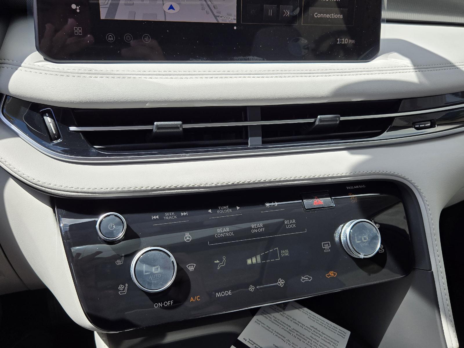 2026 Infiniti QX60 Luxe AWD photo 24
