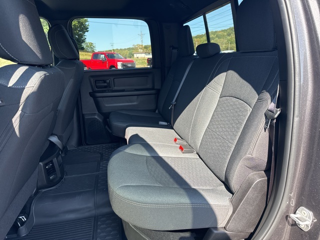 2025 Ram 2500 Tradesman photo 12