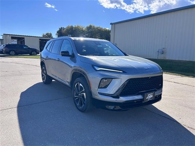 2026 Buick Enclave Sport Touring's photo