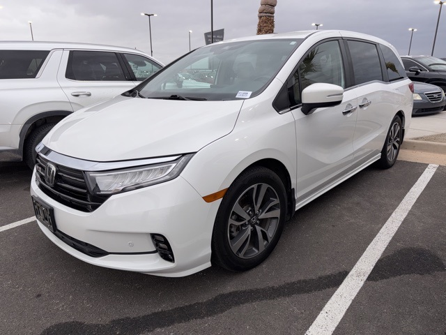 2023 Honda Odyssey Touring's photo