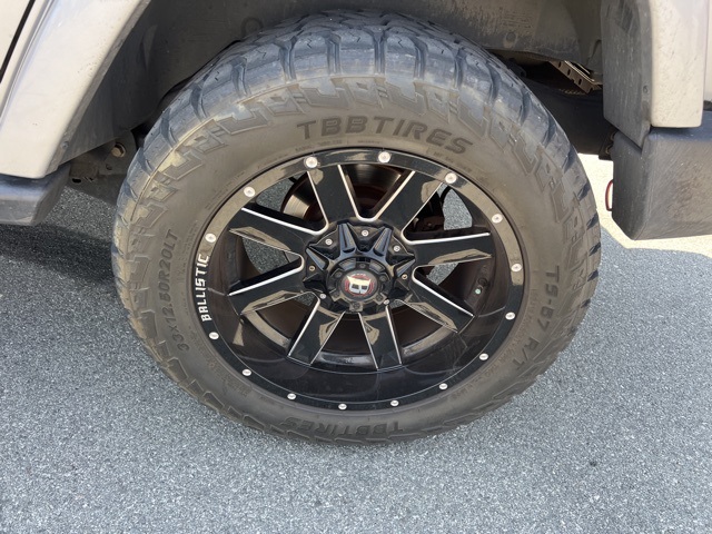 2018 Jeep Wrangler Unlimited Sahara photo 13