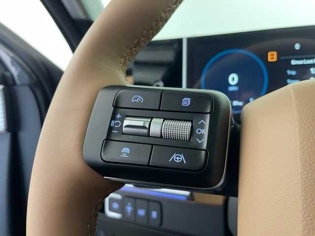2025 Hyundai Santa Fe Limited Sport photo 15