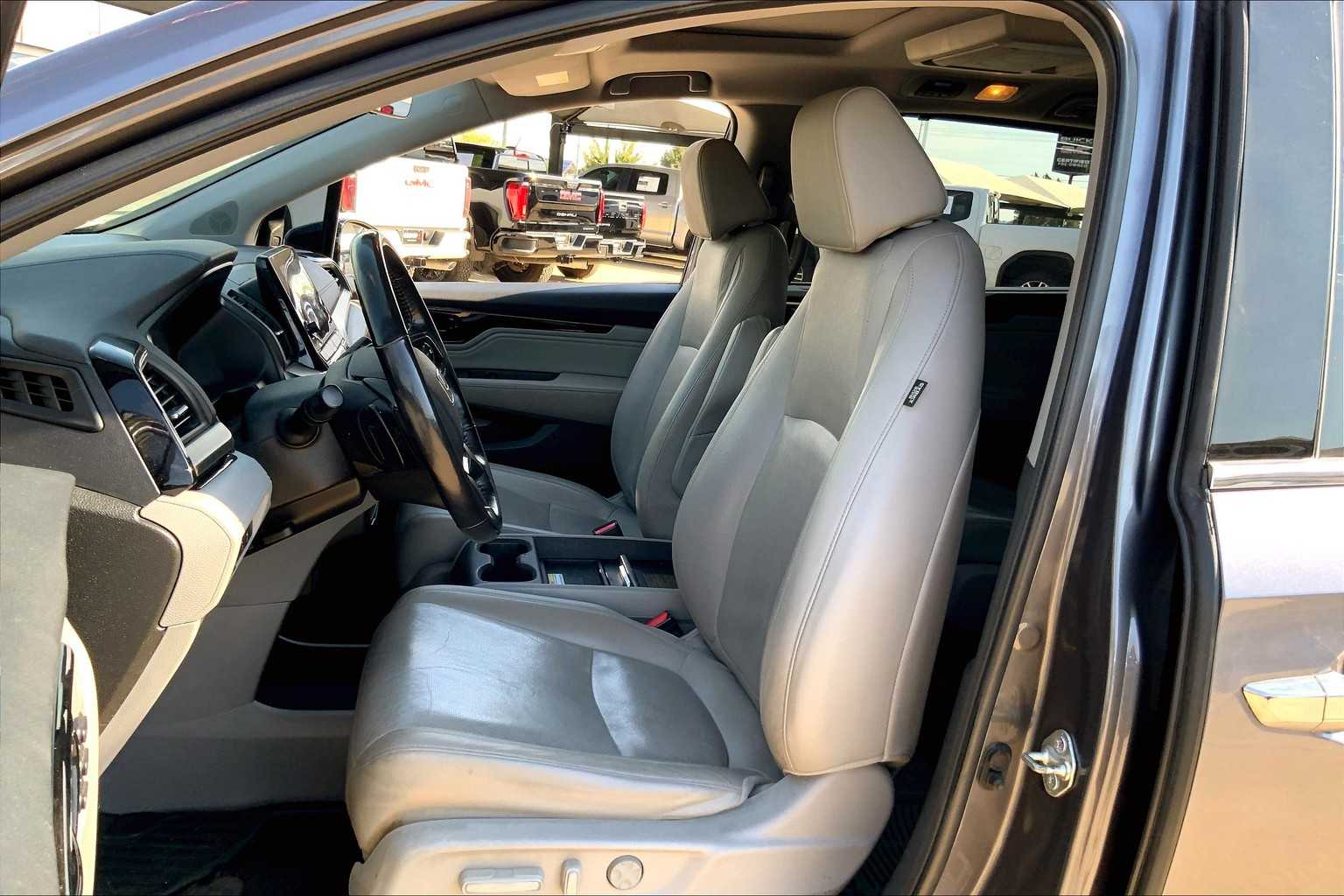 2018 Honda Odyssey Elite photo 7