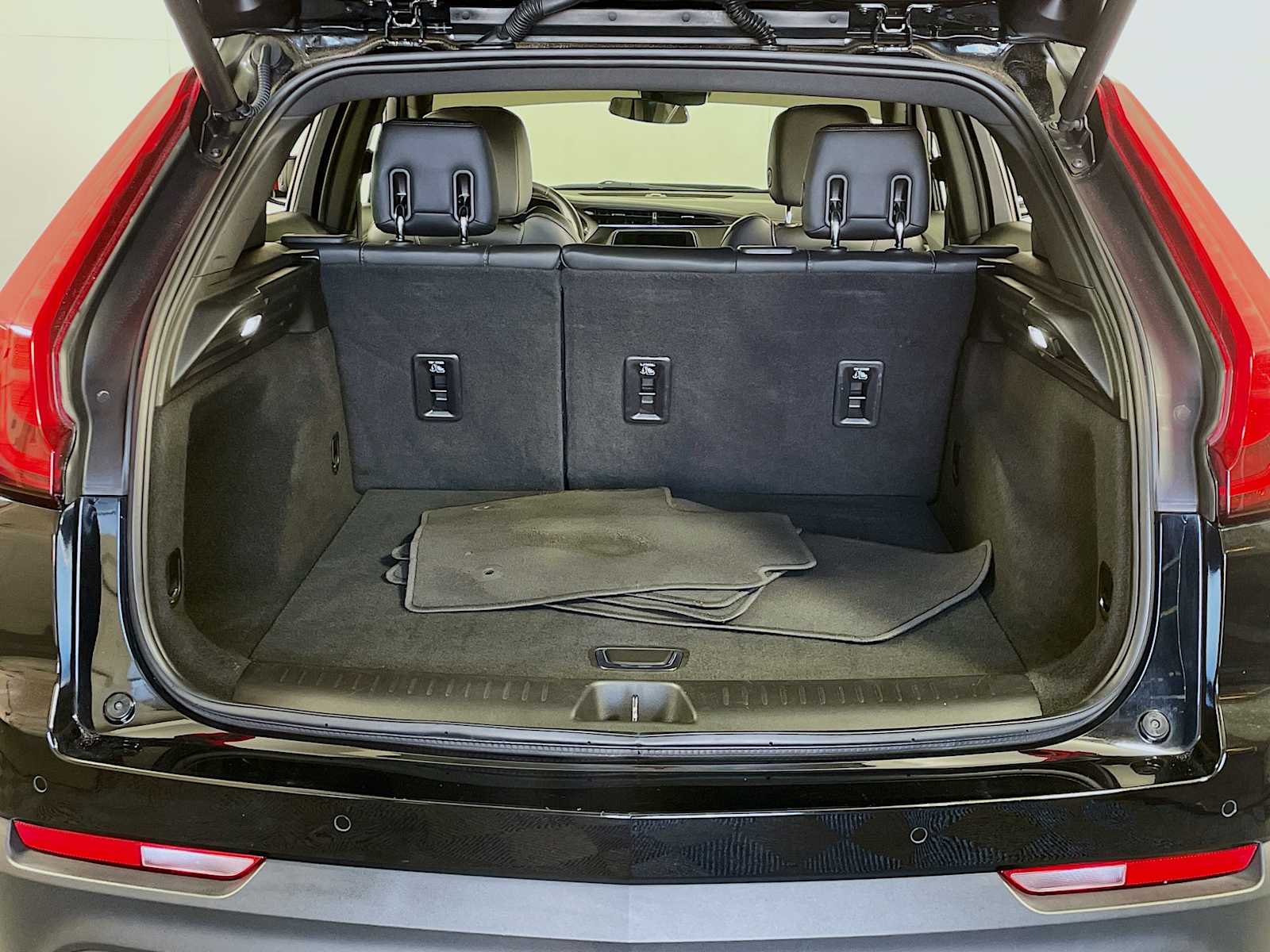 2023 Cadillac XT4 Luxury photo 19
