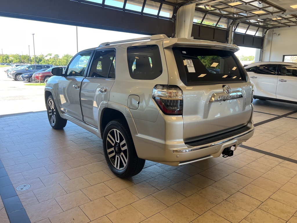 2023 Toyota 4Runner Limited photo 4