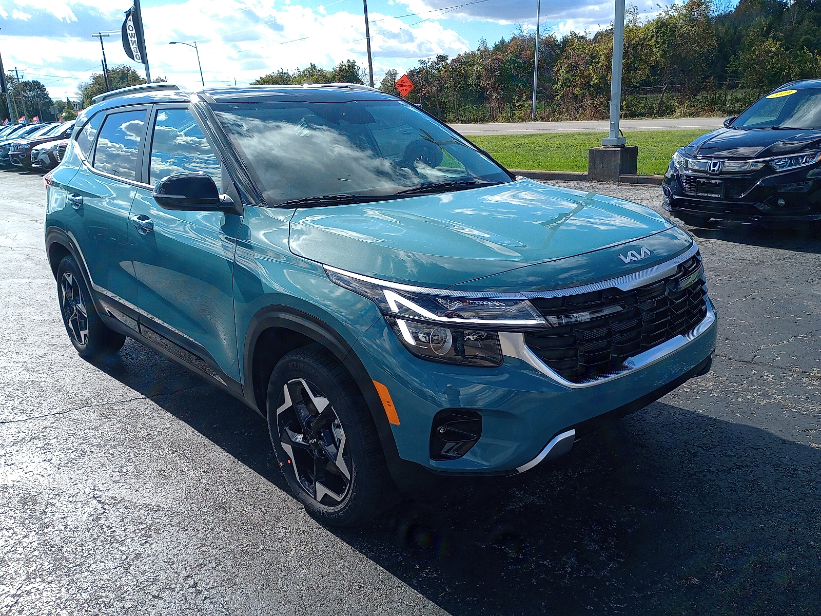 2026 Kia Seltos S's photo