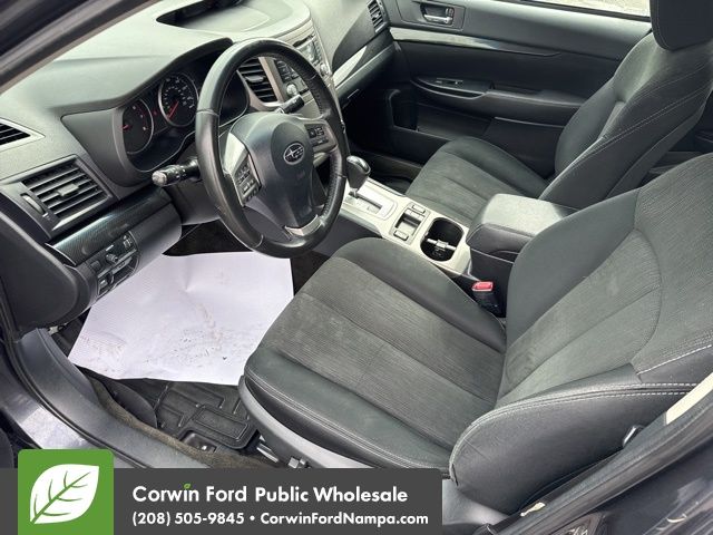 2013 Subaru Legacy 2.5i photo 10