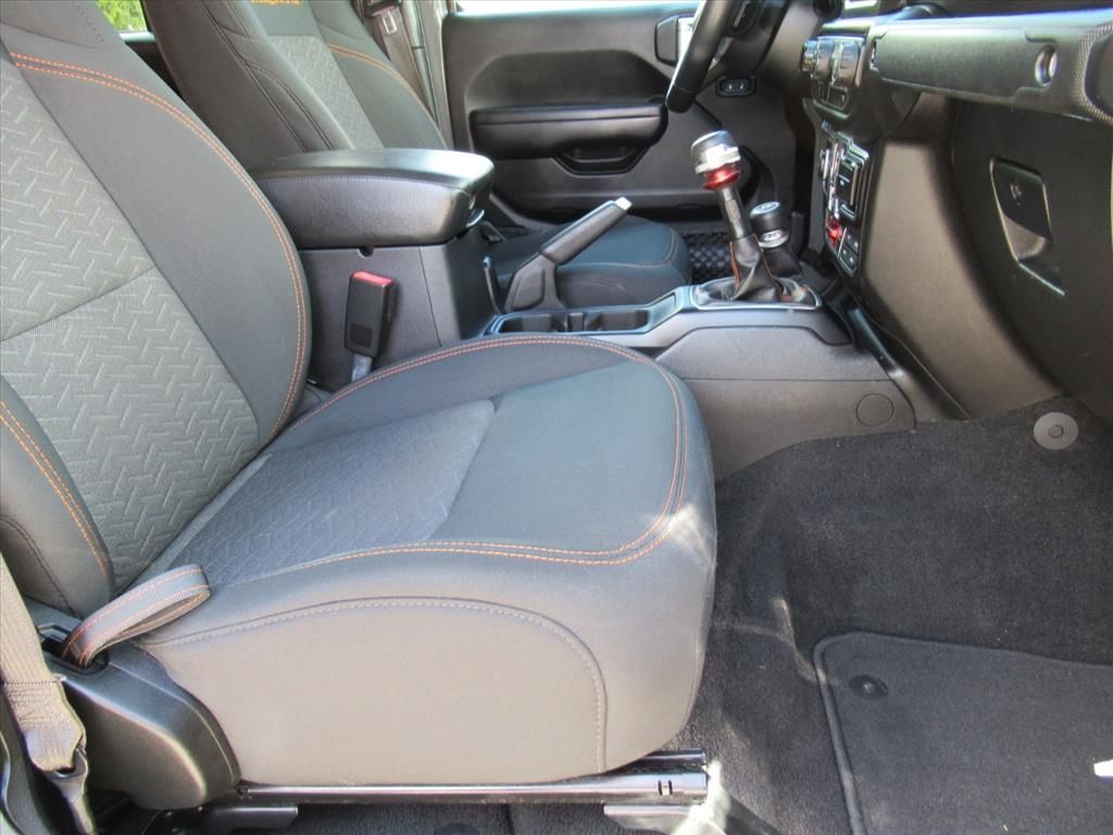2021 Jeep Gladiator Mojave photo 12