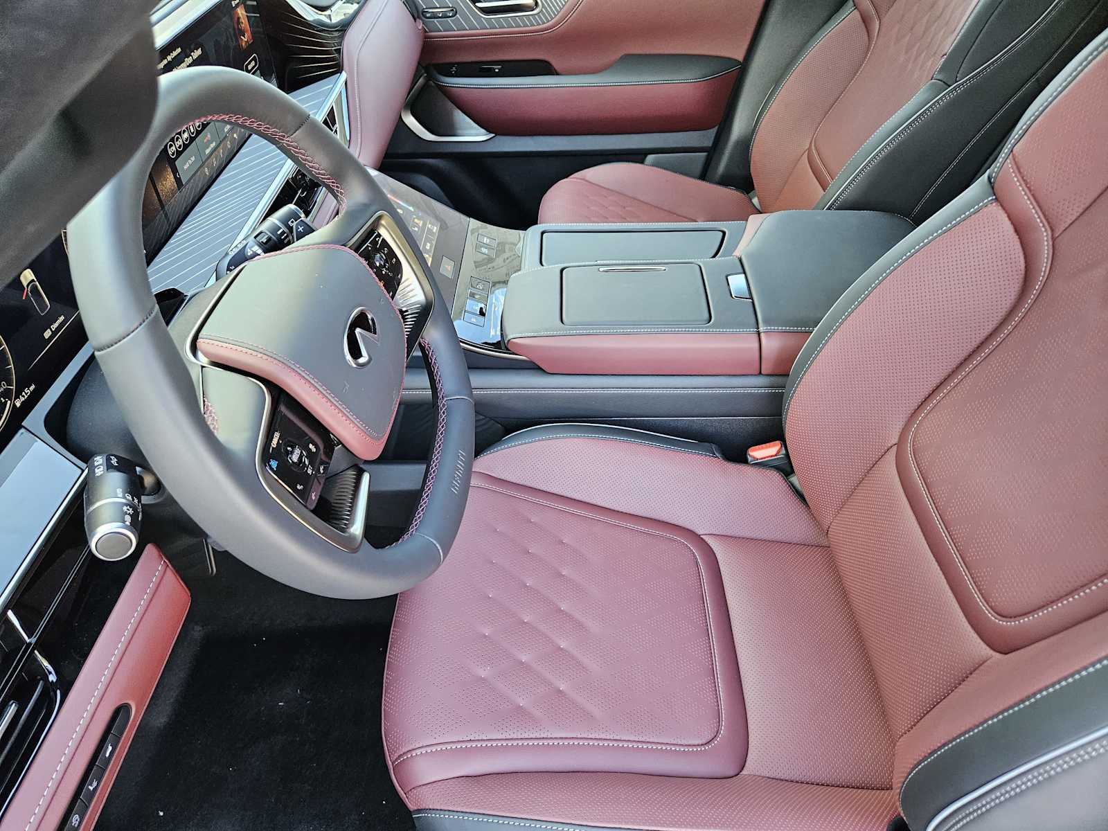 2026 Infiniti QX80 photo 4