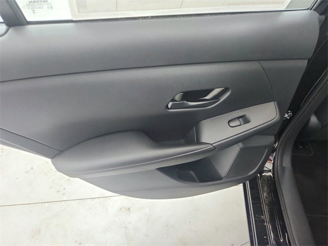2025 Nissan Sentra SV photo 27