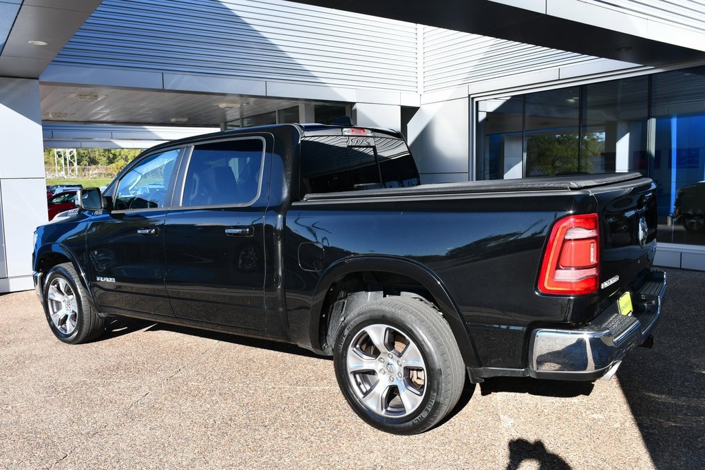 2022 Ram 1500 Laramie photo 3