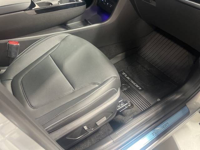 2025 Hyundai Tucson Limited photo 19