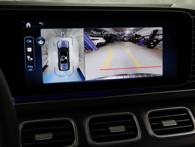 2025 Mercedes Benz GLS 450 4MATIC photo 22
