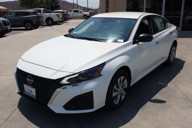 2025 Nissan Altima 2.5 S photo 7