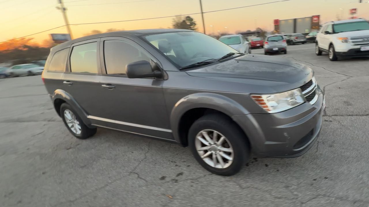 2012 Dodge Journey SE's photo