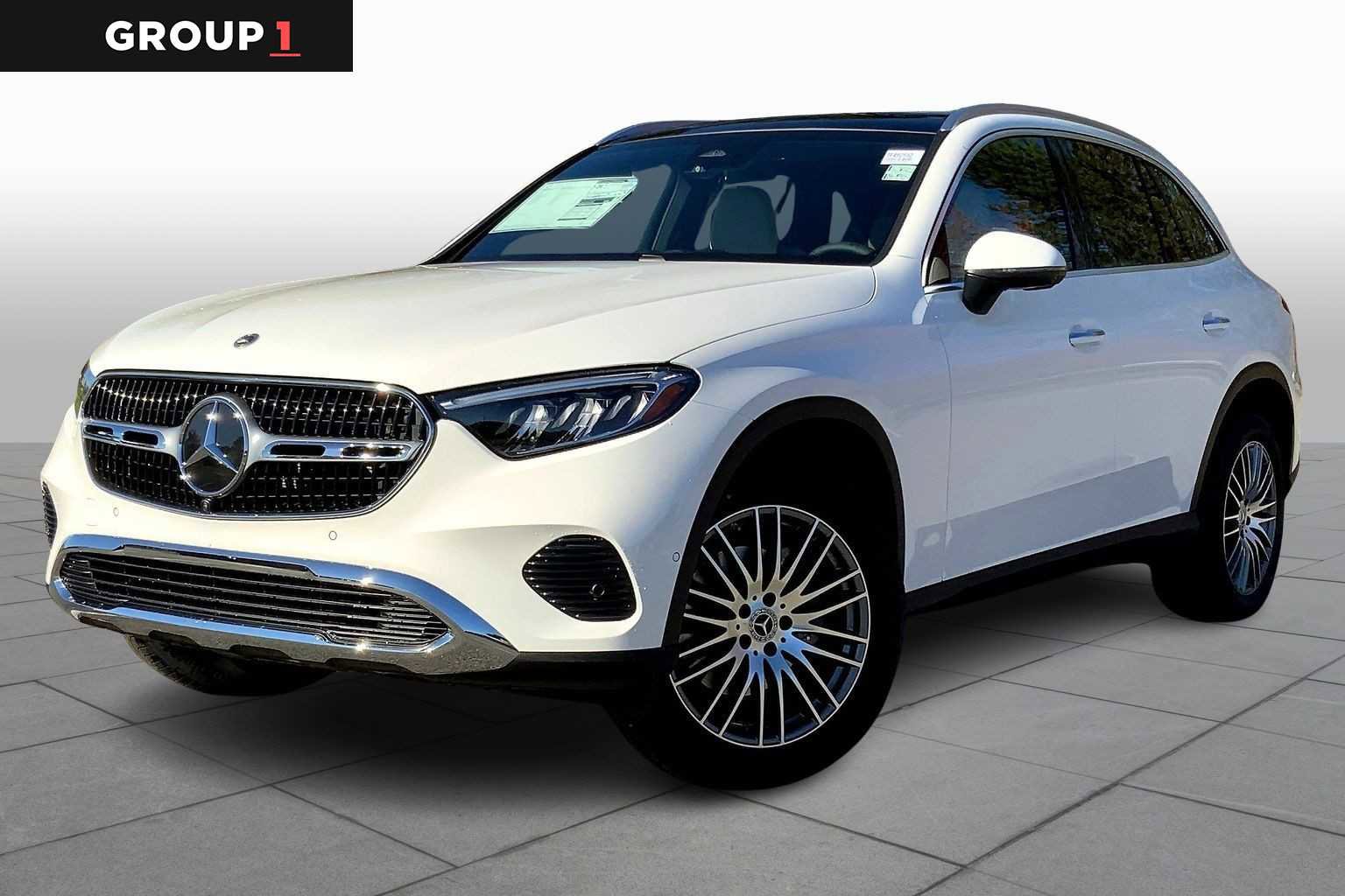 2026 Mercedes-Benz GLC Base's photo