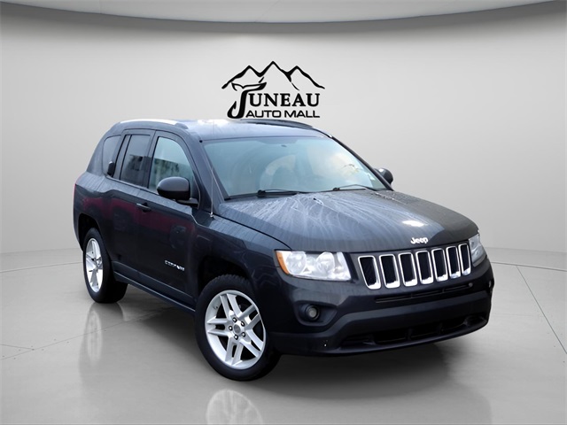 2010 Jeep Commander Sport