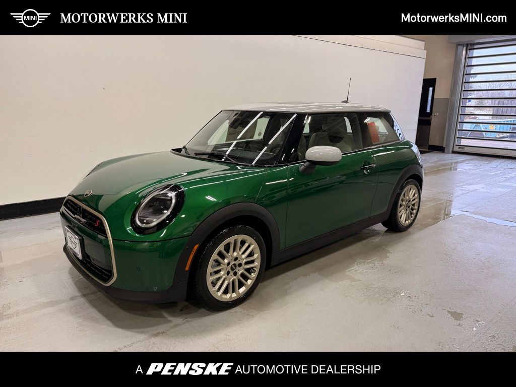 2026 MINI Hardtop 2 Door S's photo