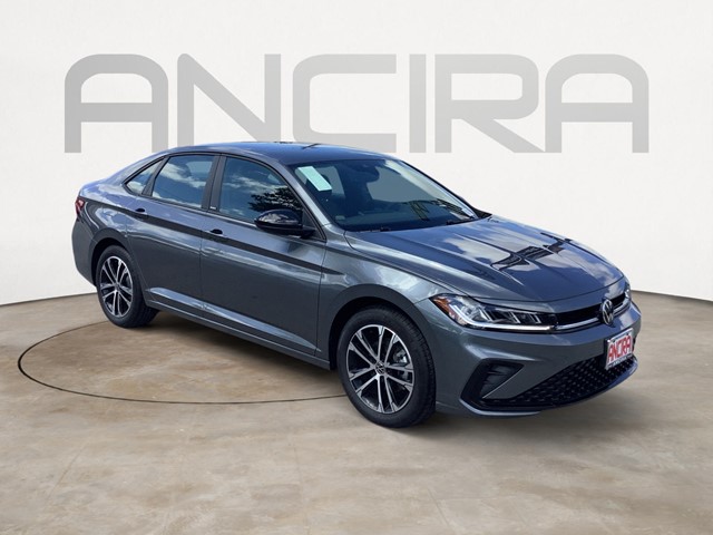 2025 Volkswagen Jetta Sport's photo