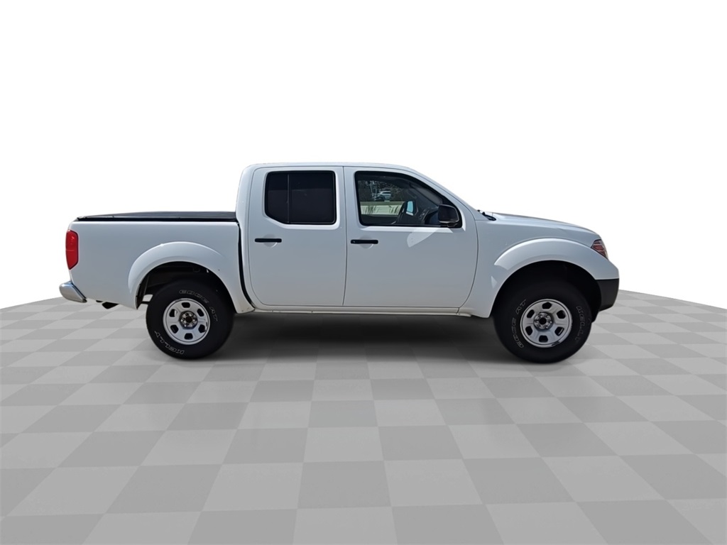 2014 Nissan Frontier S photo 9