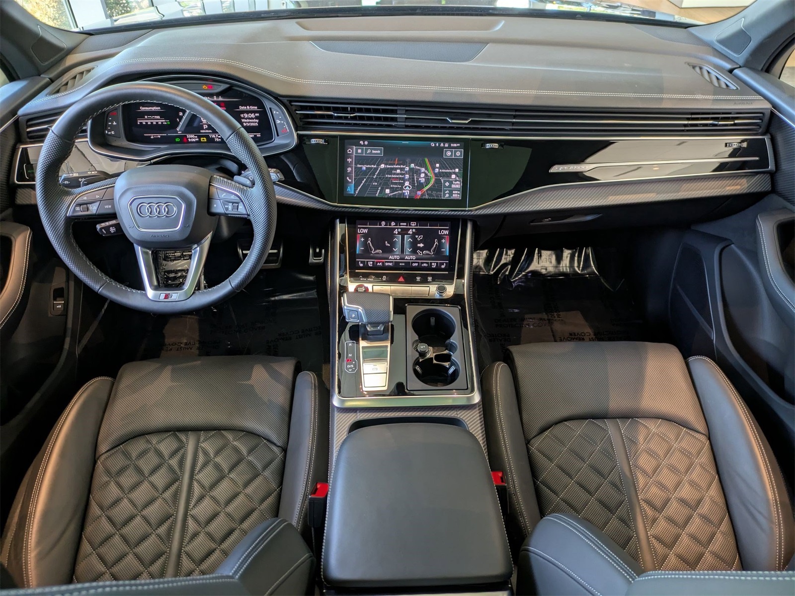 2025 Audi SQ7 Premium Plus photo 3