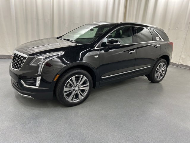 2025 Cadillac XT5 Premium Luxury photo 2
