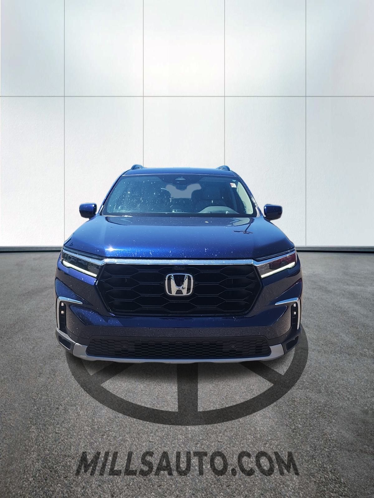 Used 2023 Honda Pilot Elite with VIN 5FNYG1H84PB056839 for sale in Baxter, Minnesota
