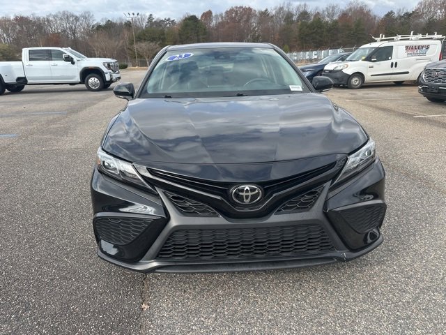 2023 Toyota Camry SE photo 3