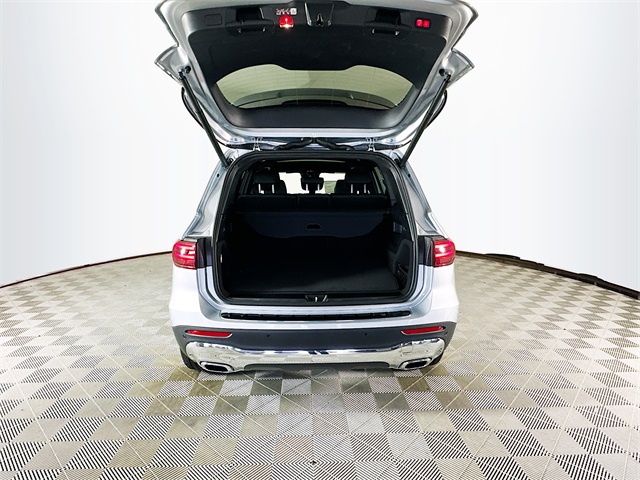 2026 Mercedes Benz GLB 250 photo 25