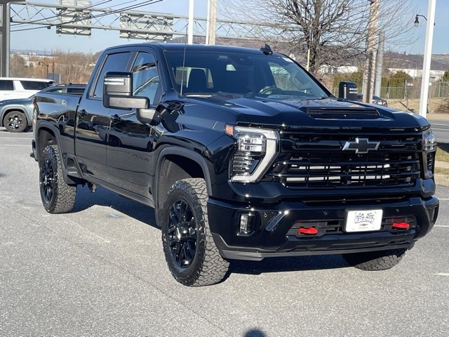 2026 Chevrolet Silverado 2500HD LT's photo