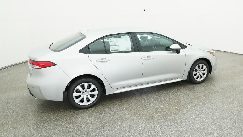 2025 Toyota Corolla LE photo 22