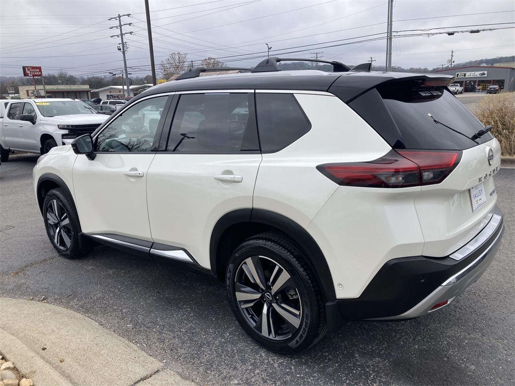 2022 Nissan Rogue Platinum photo 4