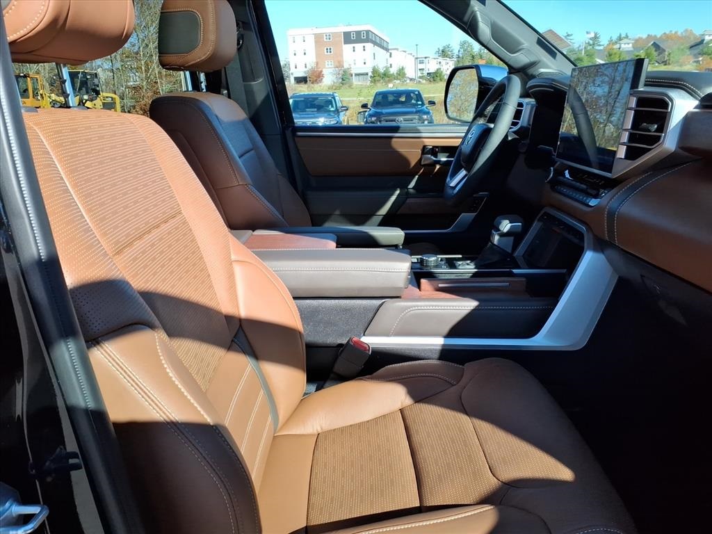 2025 Toyota Sequoia photo 4