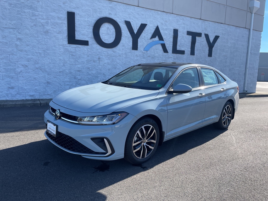 2026 Volkswagen Jetta SE's photo