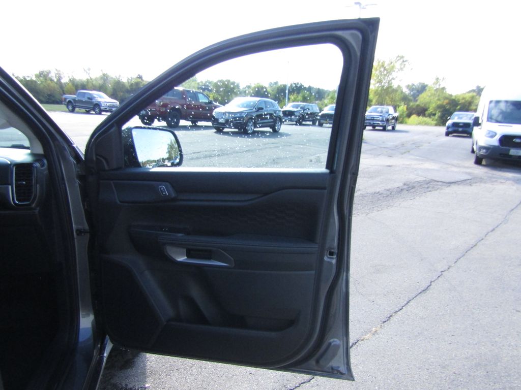 2025 Ford Ranger XLT photo 34