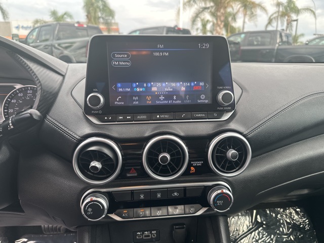 2022 Nissan Sentra SV photo 15